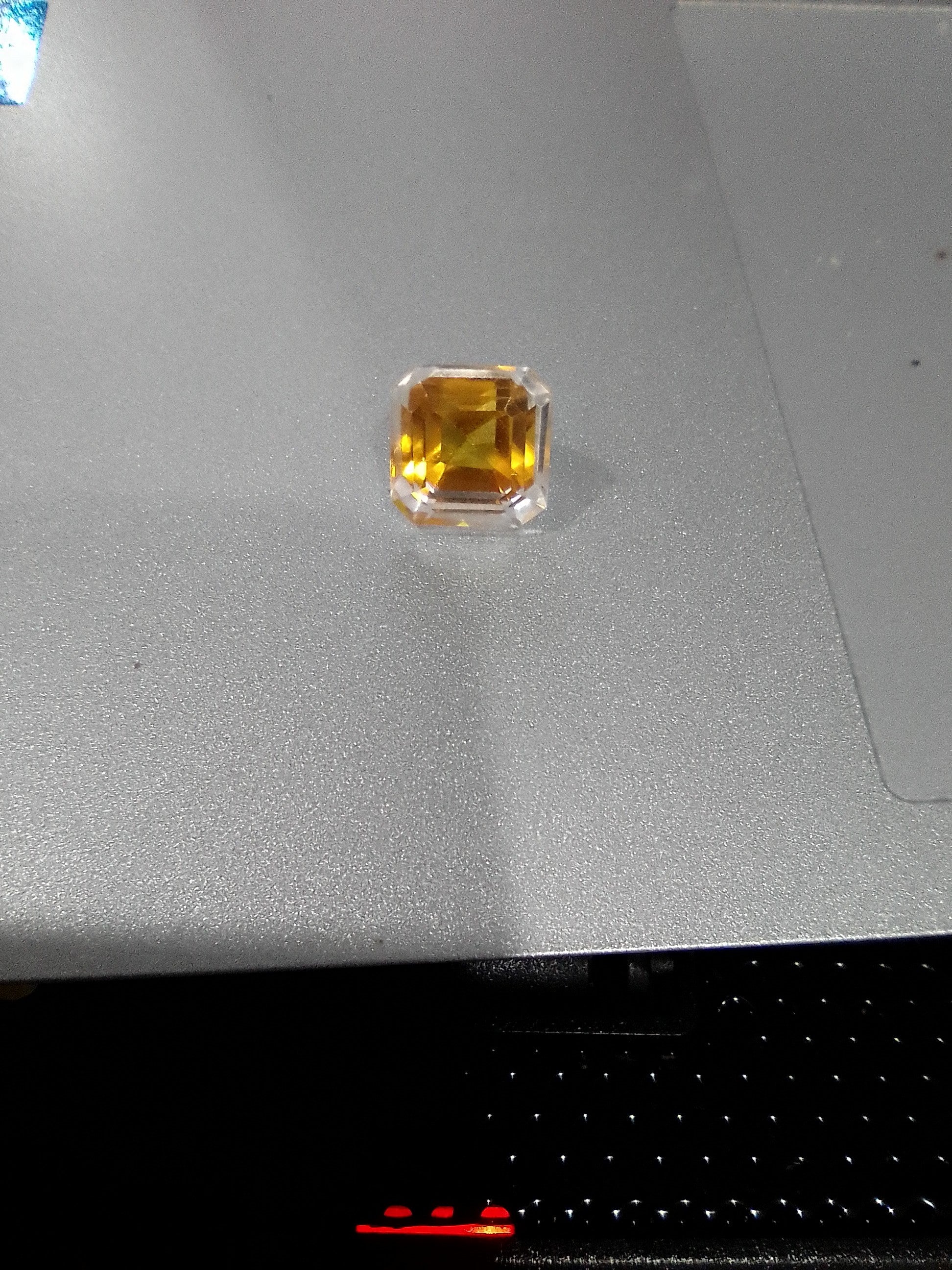  Pitambari sapphire Asscher cut 11mm square bi-colour yellow clear natural corundum India